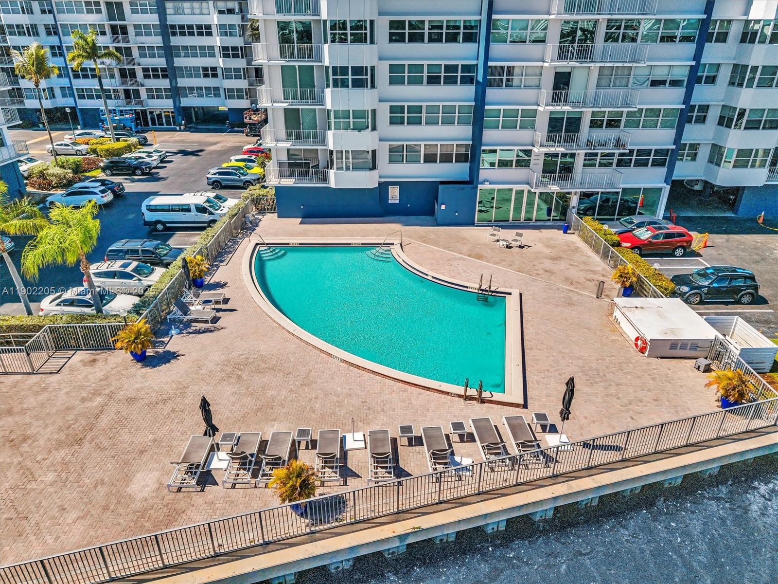 REEF SOUTH CONDO - Residential