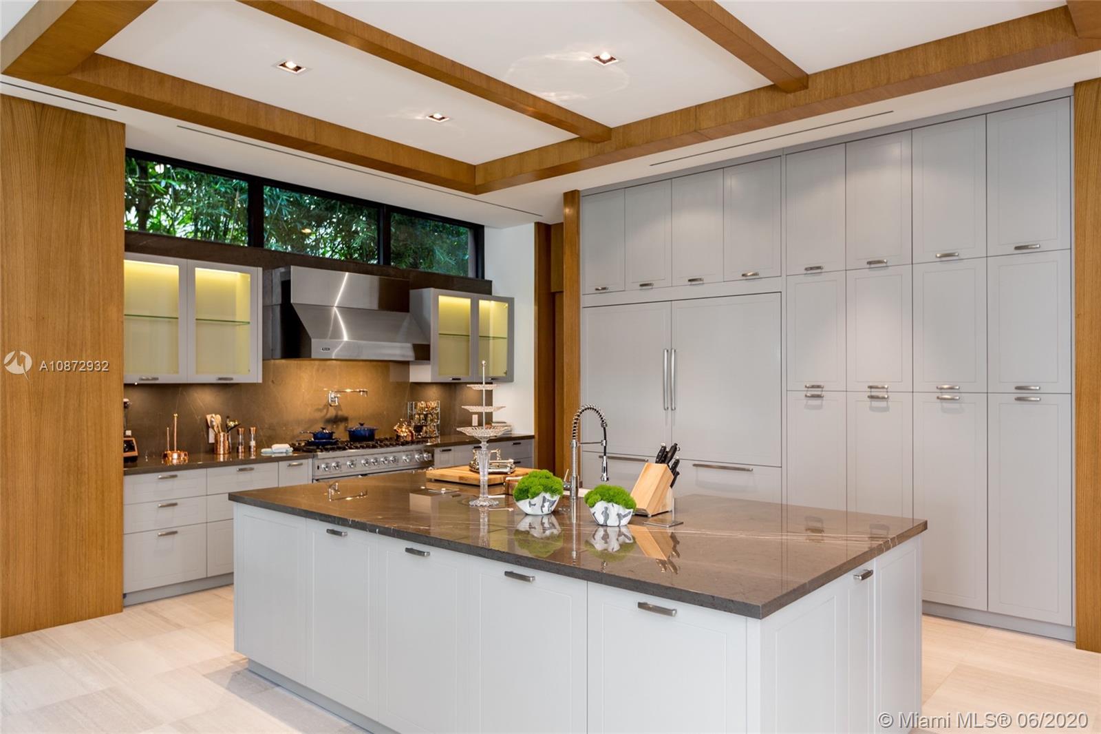 LA GORCE GOLF SUB - Residential