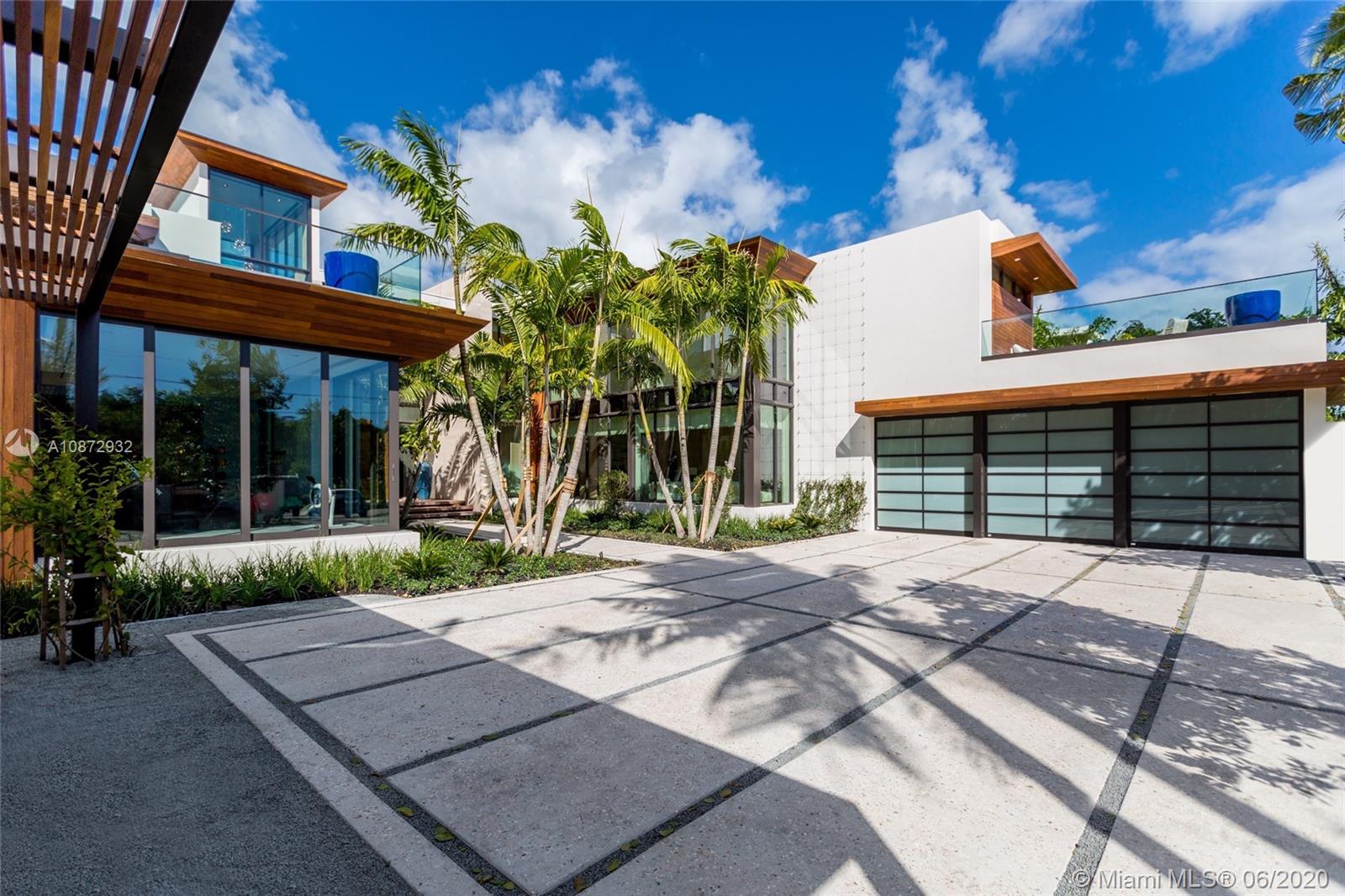 LA GORCE GOLF SUB - Residential