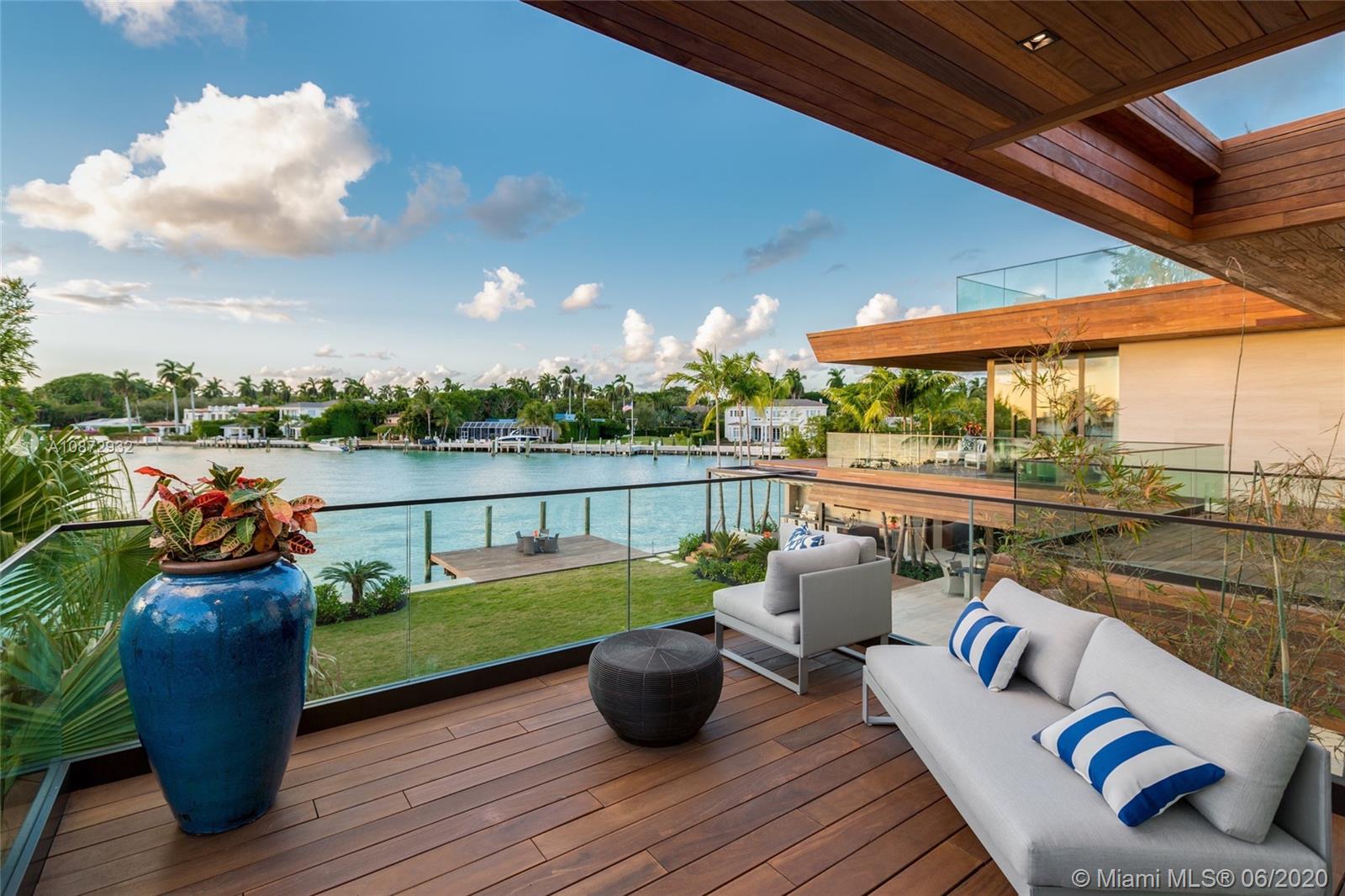 LA GORCE GOLF SUB - Residential