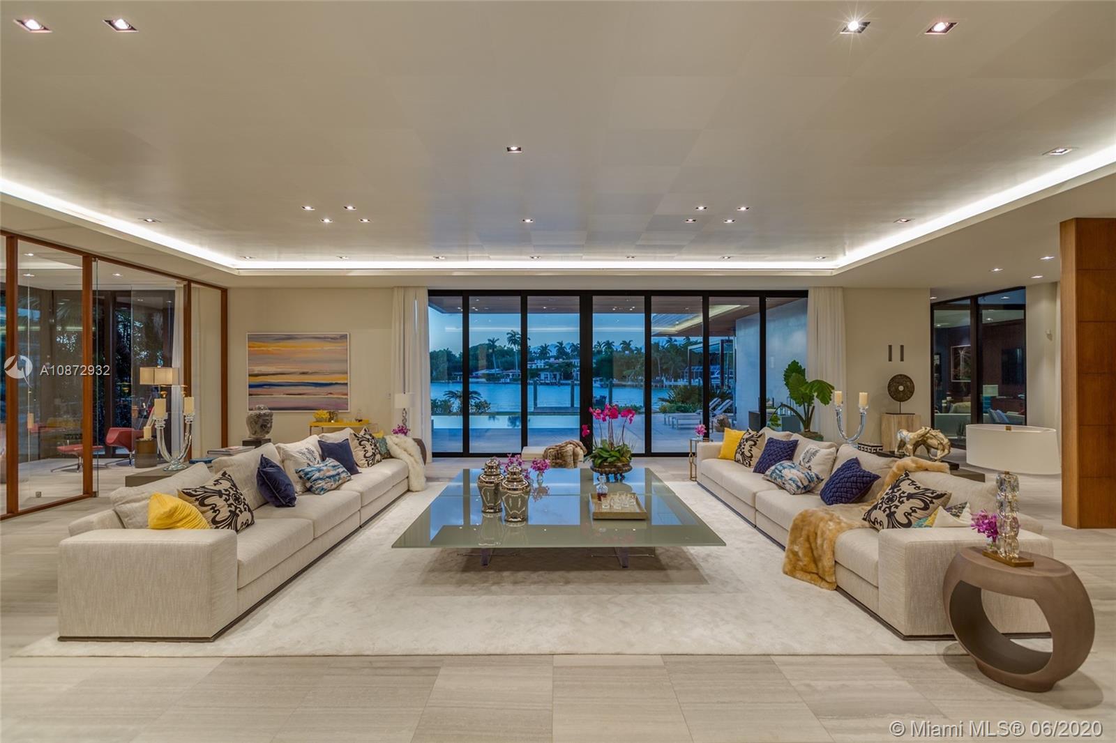 LA GORCE GOLF SUB - Residential