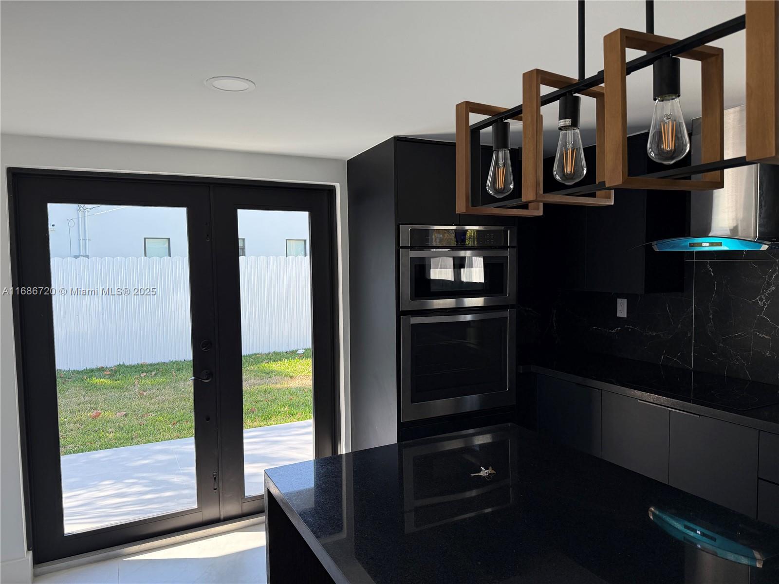 TROPICAL ESTATES 1ST ADDN - Residential