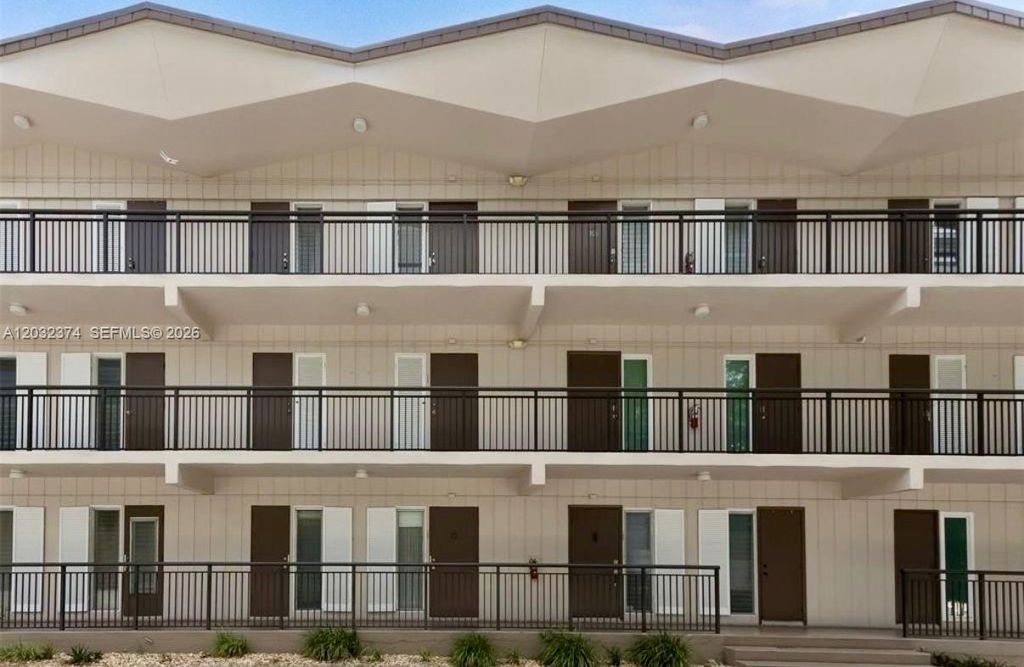 Photo of 1967 S Ocean Blvd #205, Lauderdale By The Sea, FL 33062 (MLS # A12032374)