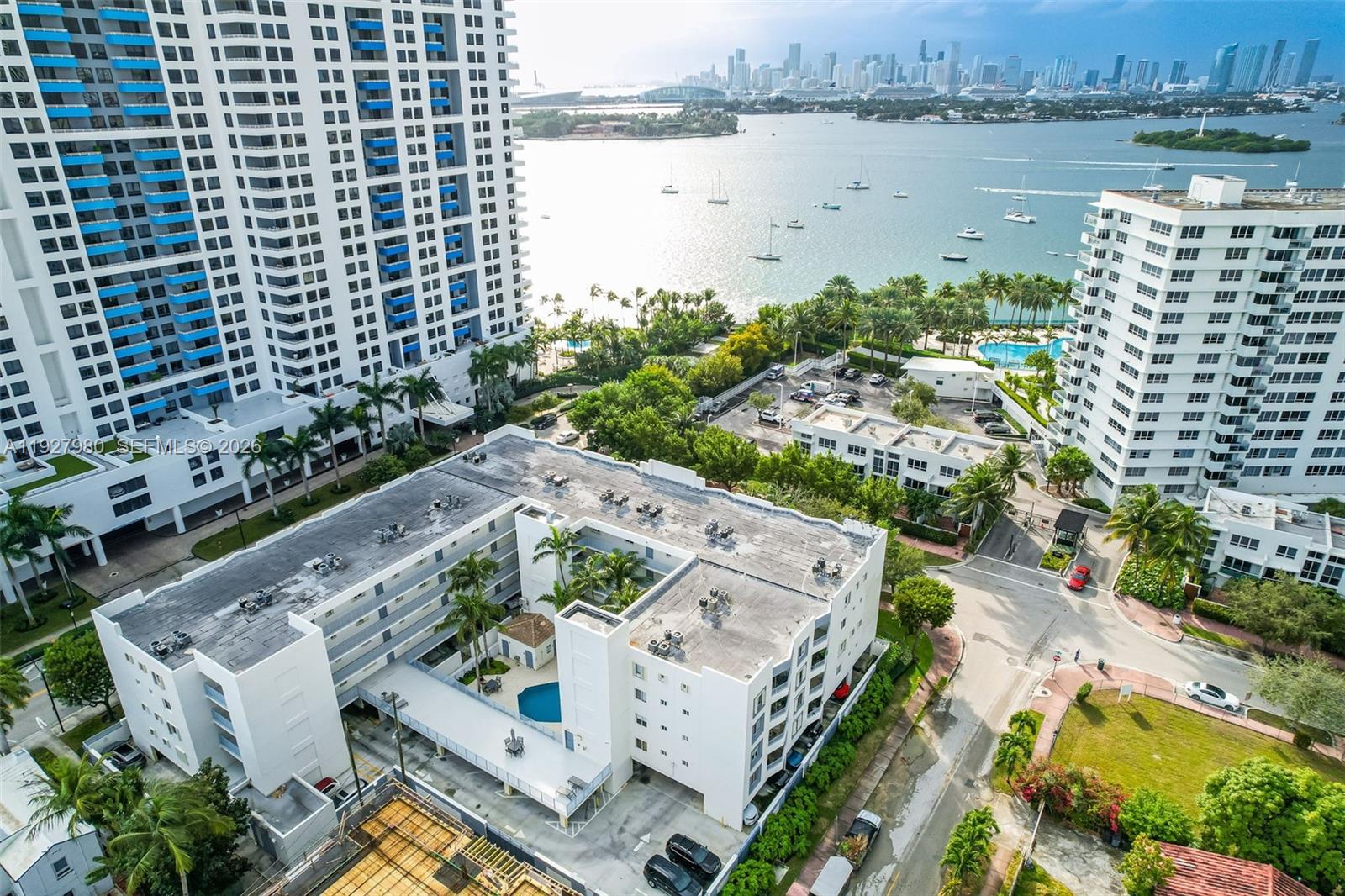 THE SAILS CONDO - Residential