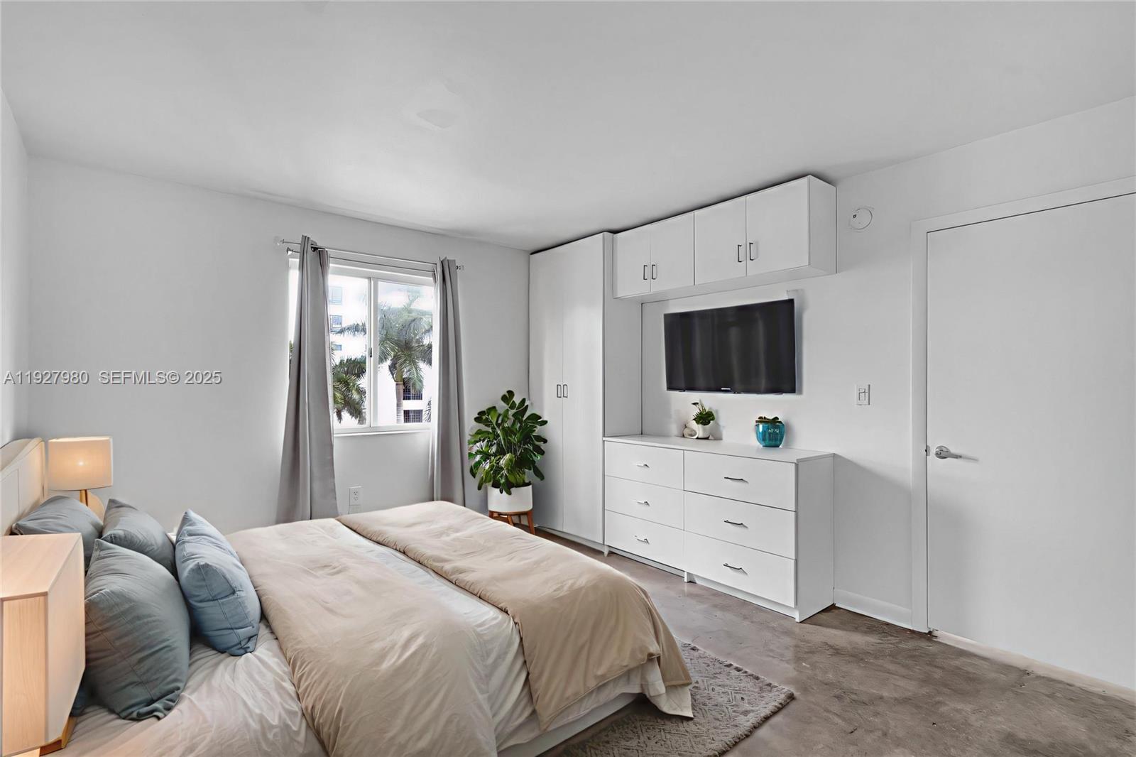 THE SAILS CONDO - Residential