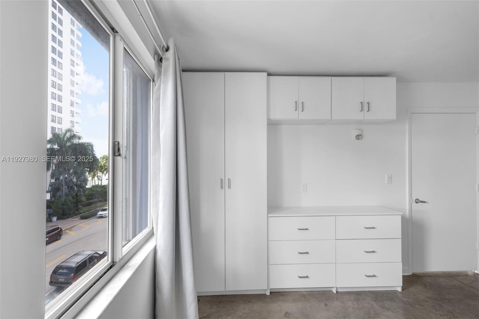 THE SAILS CONDO - Residential