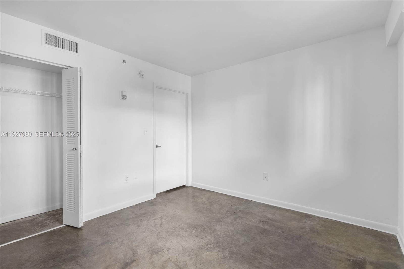 THE SAILS CONDO - Residential