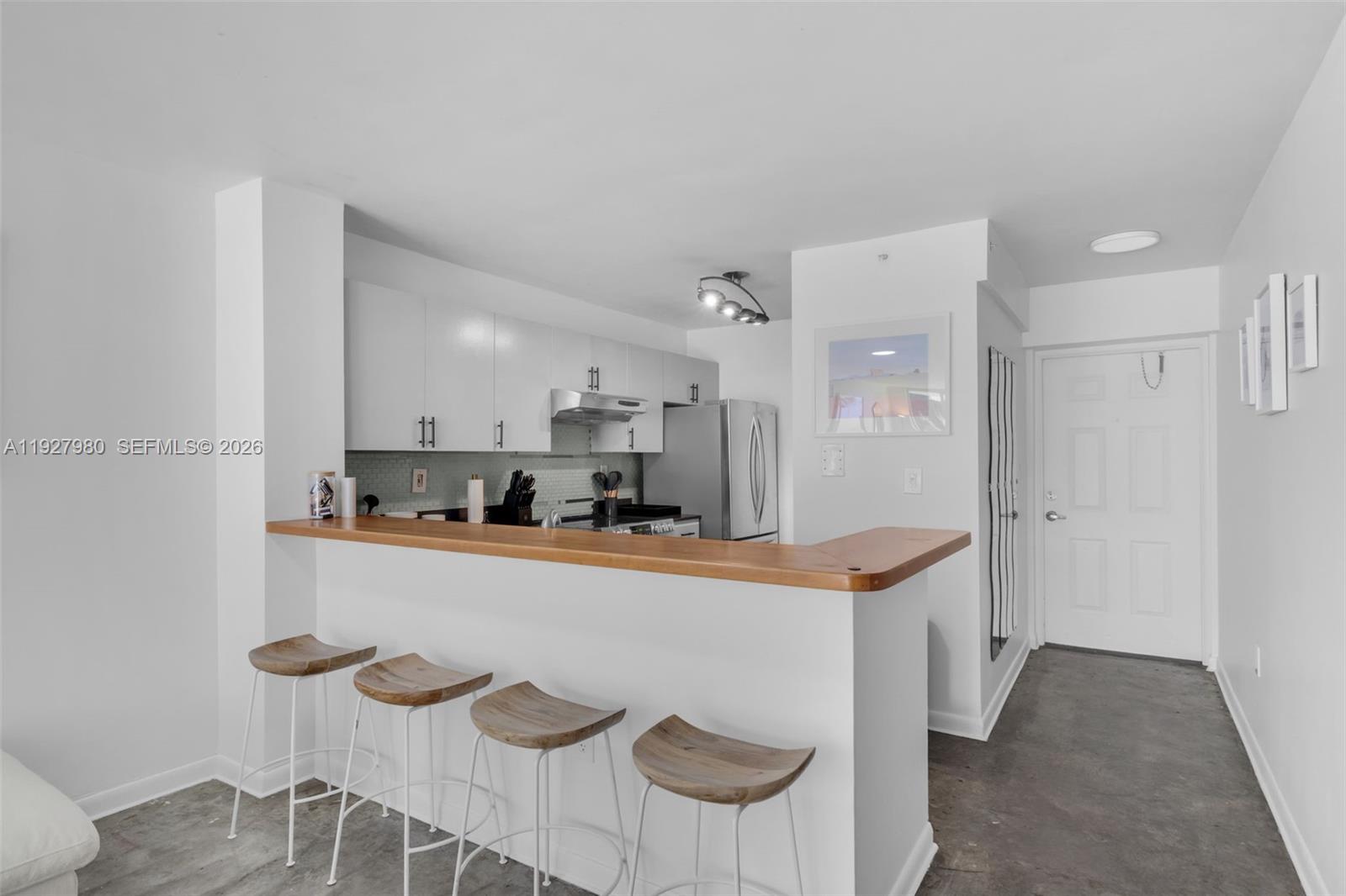 THE SAILS CONDO - Residential