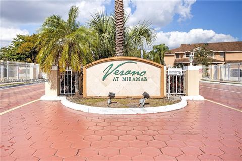2288 SW 81st Ave 2288 Miramar FL 33025