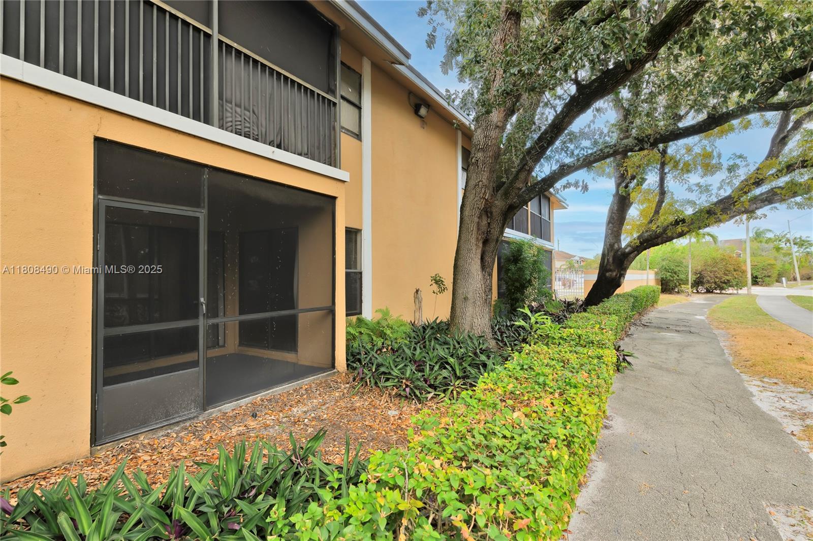 VERANO AT MIRAMAR CONDO - Residential