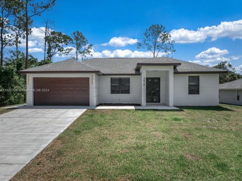 A home in Sebring