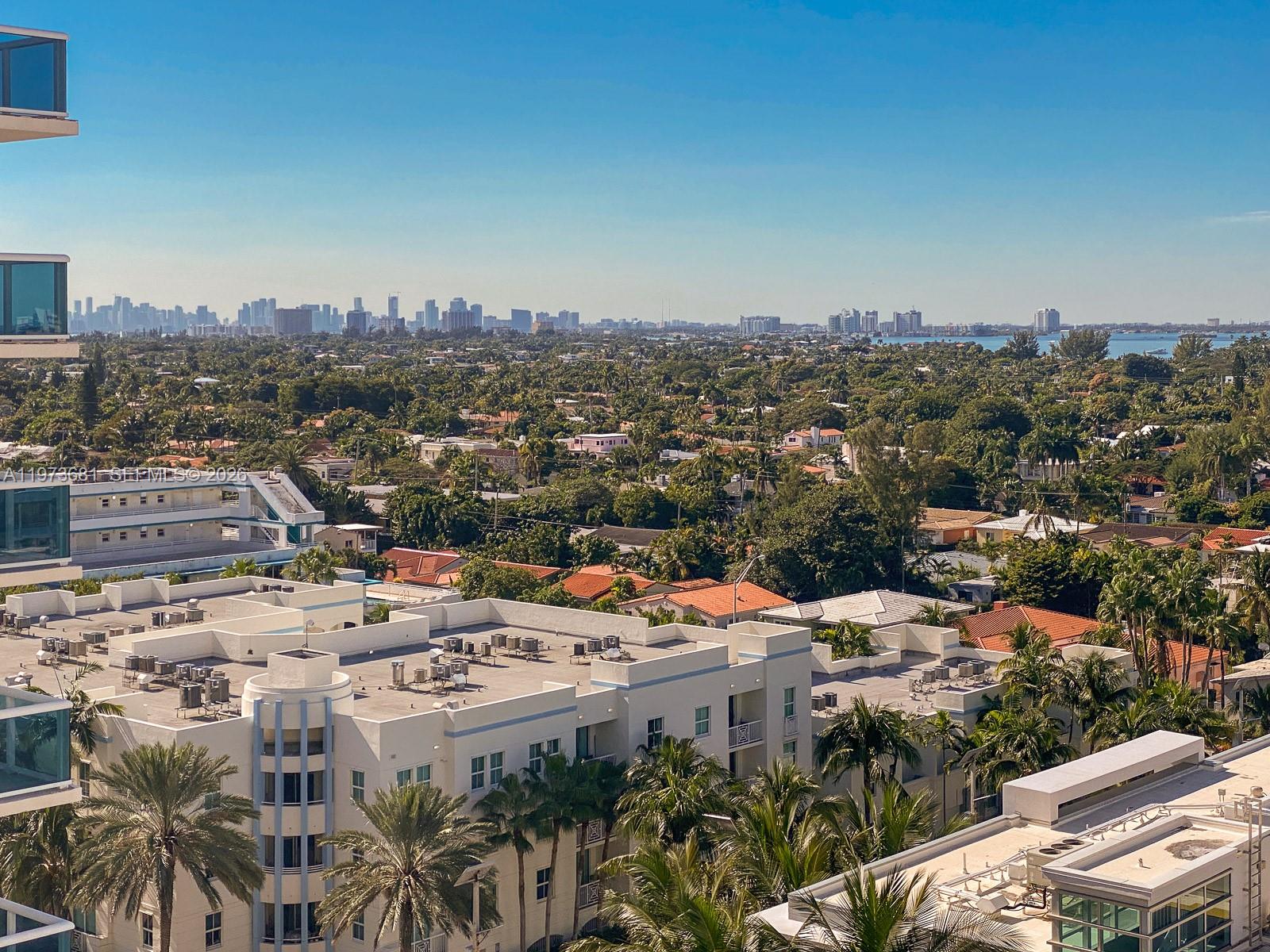 9225 Collins Ave 1010