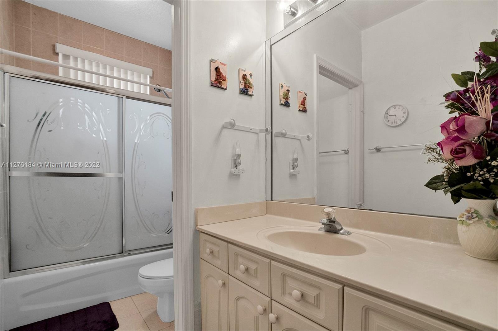 SIGNATURE GARDENS SUB - Residential