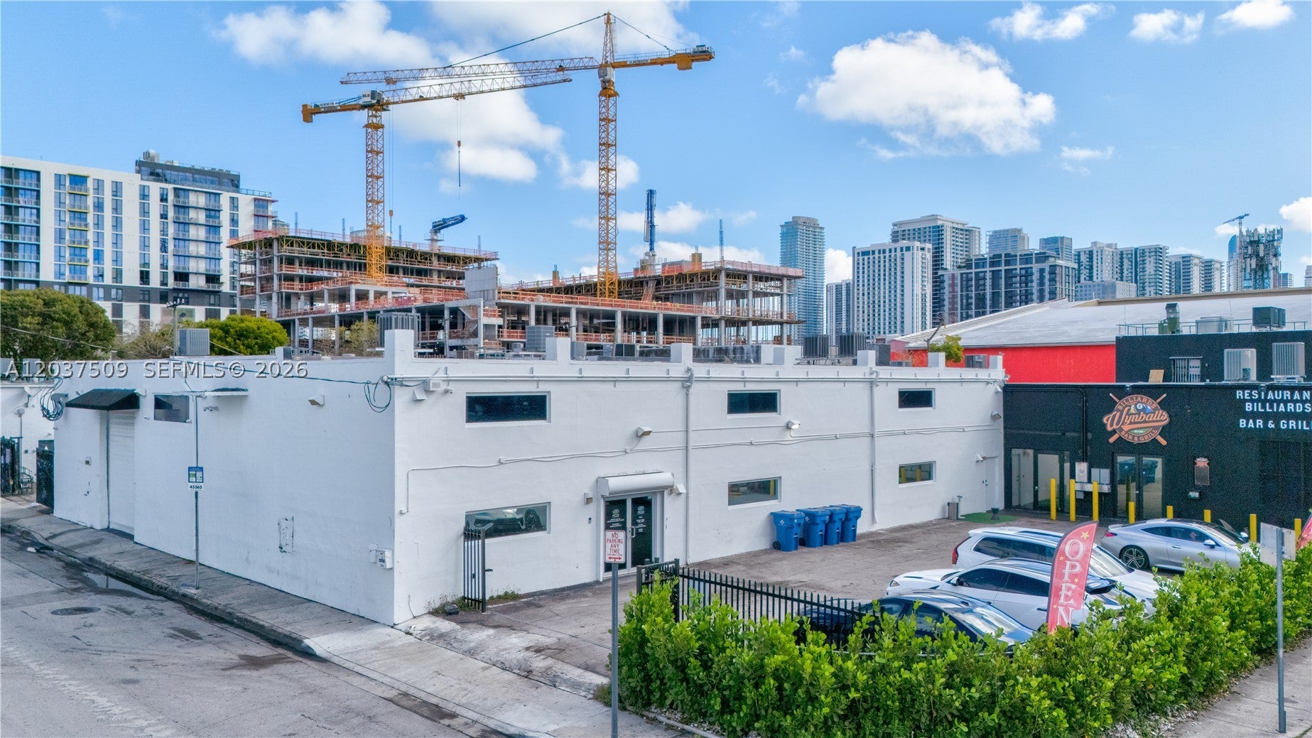 2045 NW 1st Ave