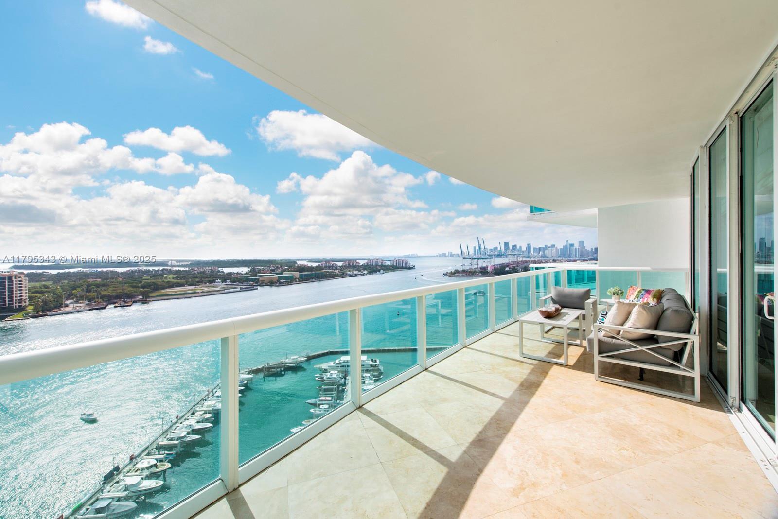 1000 S Pointe Dr 1903