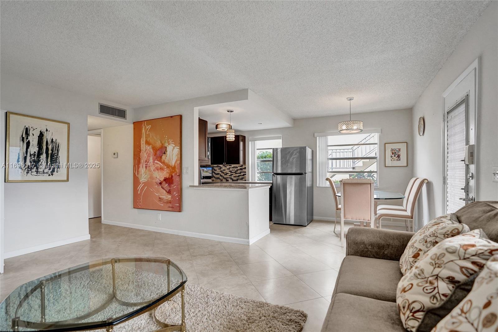 KINGS POINT BURGUNDY COND - Residential