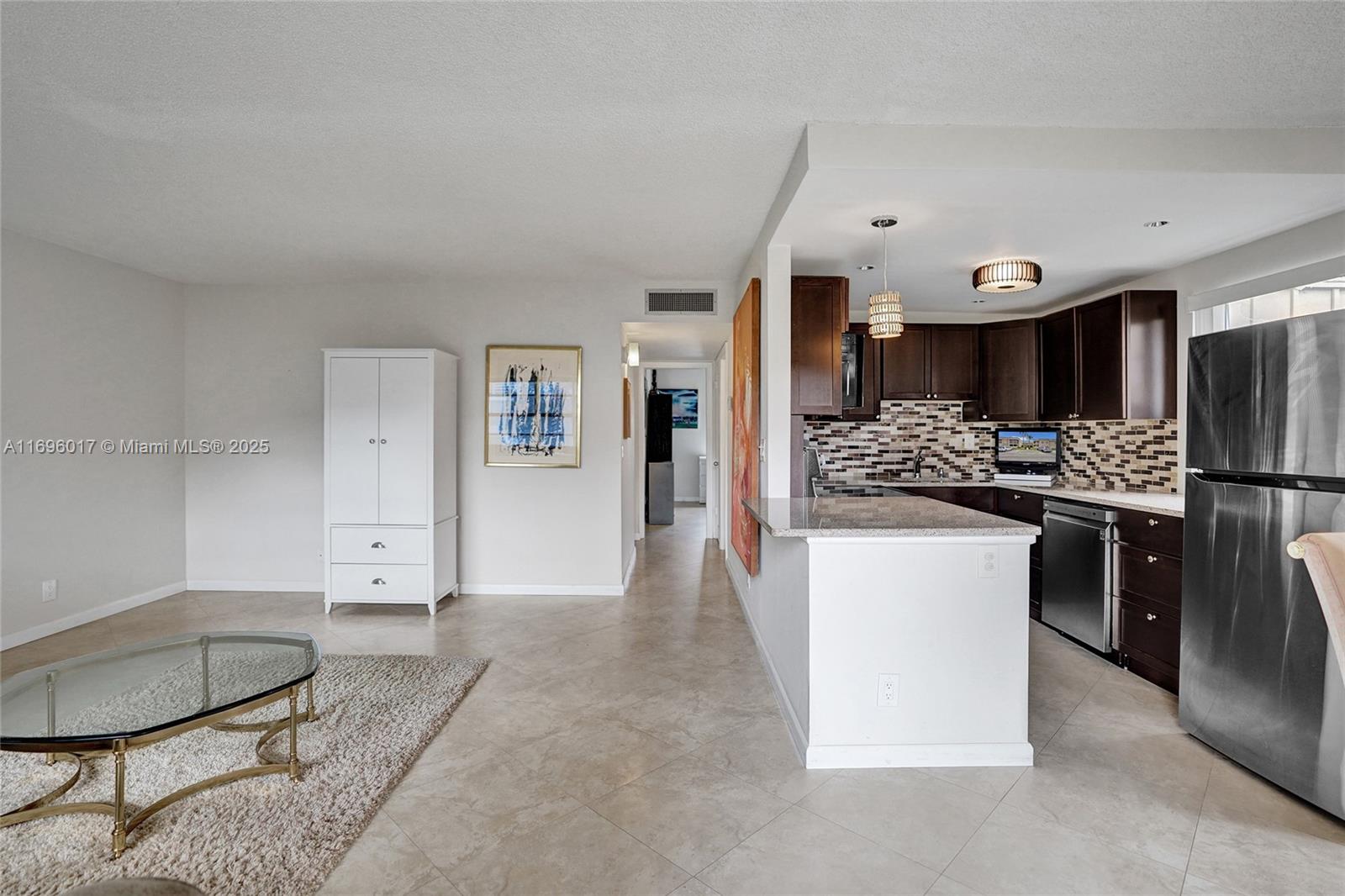 KINGS POINT BURGUNDY COND - Residential