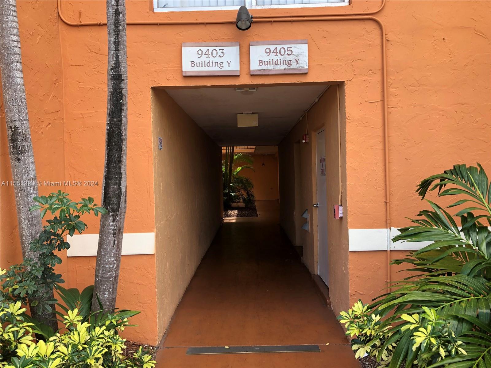 SUNSET PALMS EAST CONDO - Residential Lease