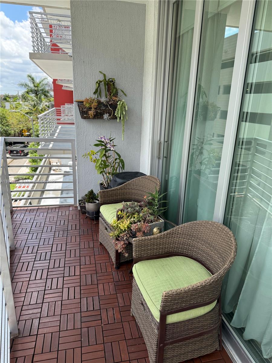 GRAND BAY COMMONS SOUTH - Residential