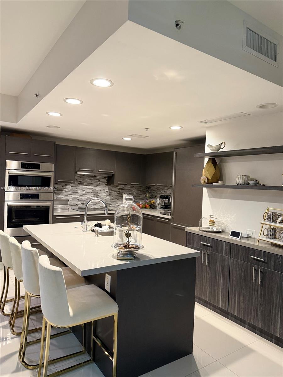 GRAND BAY COMMONS SOUTH - Residential