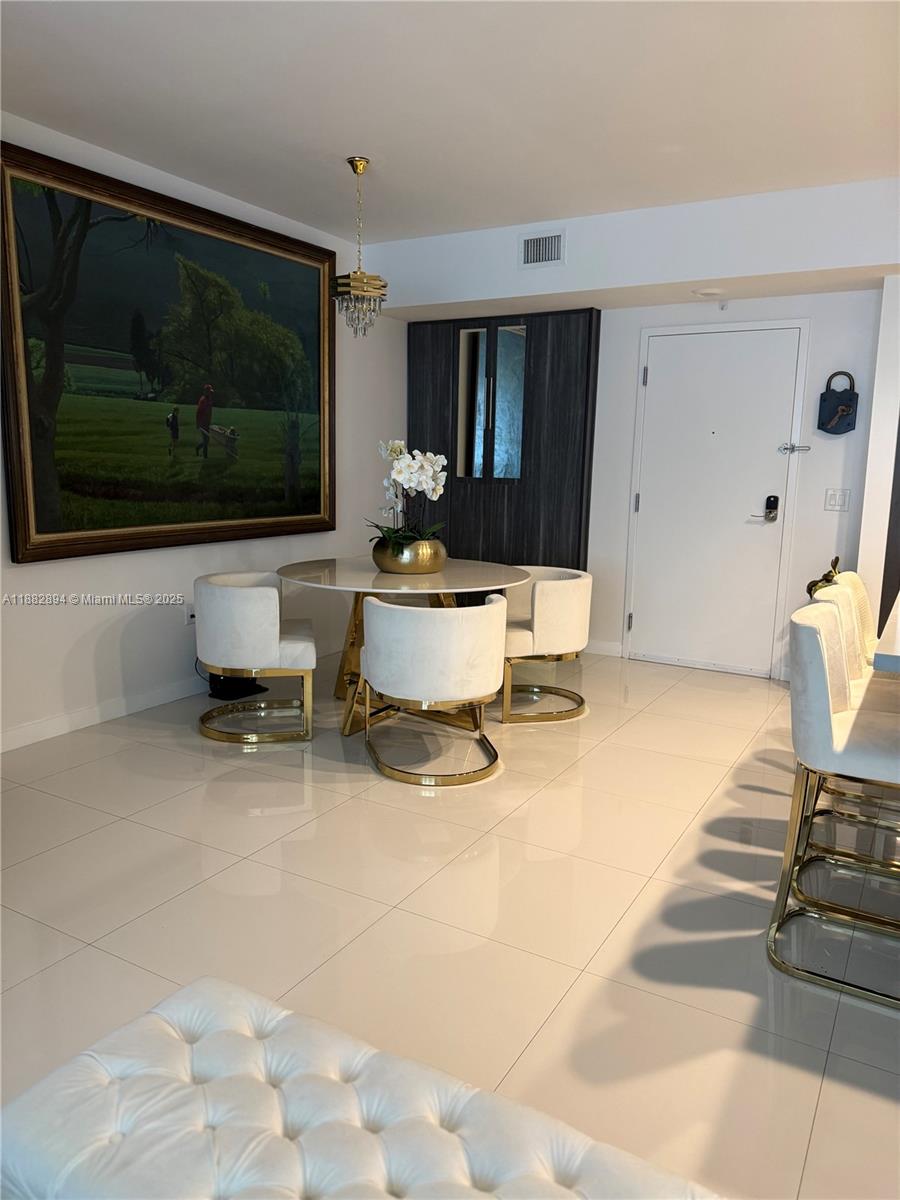 GRAND BAY COMMONS SOUTH - Residential