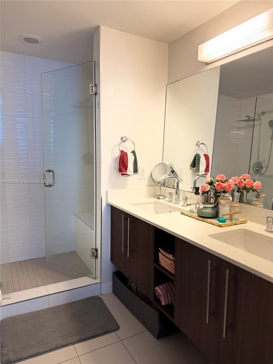 GRAND BAY COMMONS SOUTH - Residential