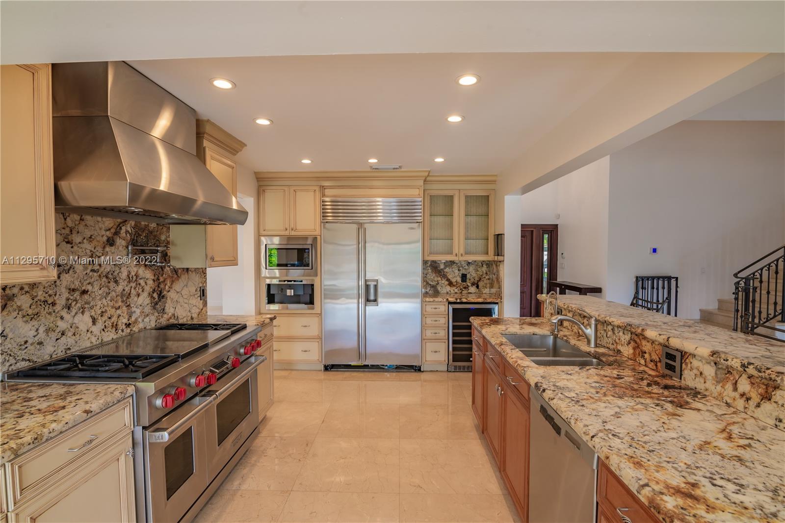 EASTERN SHORES 1ST ADDN - Residential