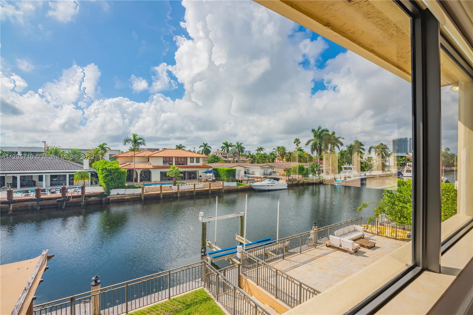 EASTERN SHORES 1ST ADDN - Residential