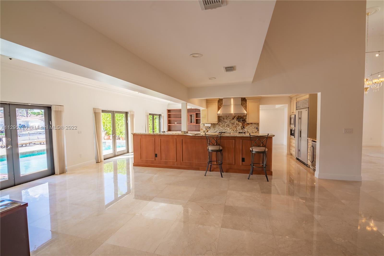 EASTERN SHORES 1ST ADDN - Residential