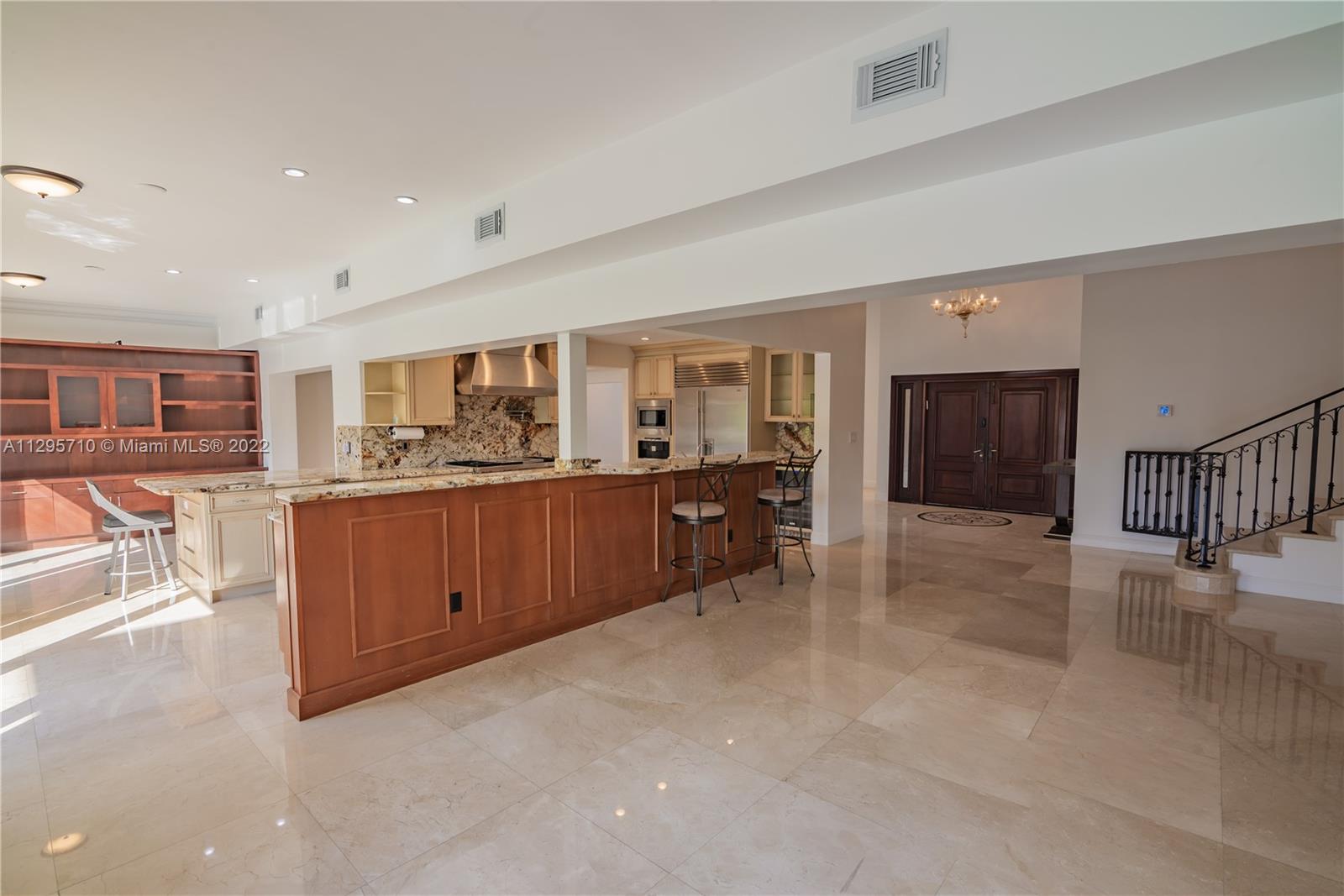 EASTERN SHORES 1ST ADDN - Residential