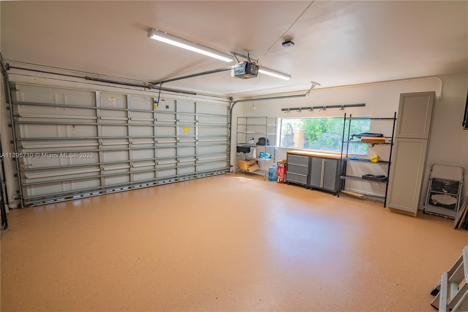 EASTERN SHORES 1ST ADDN - Residential