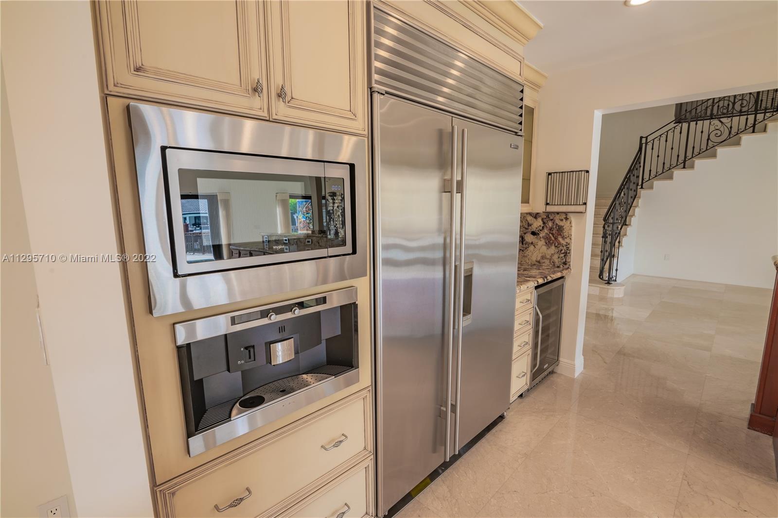 EASTERN SHORES 1ST ADDN - Residential