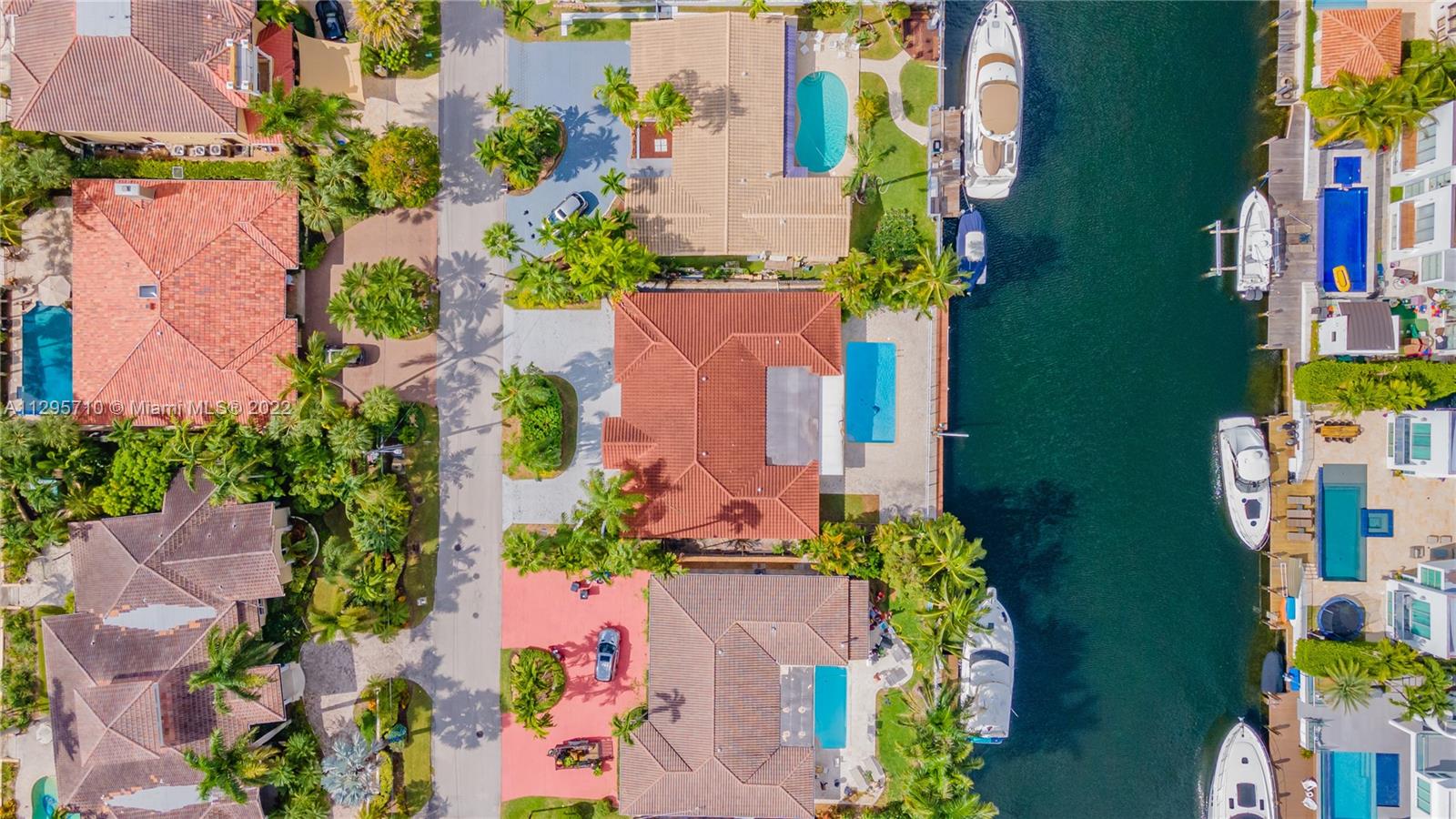 EASTERN SHORES 1ST ADDN - Residential