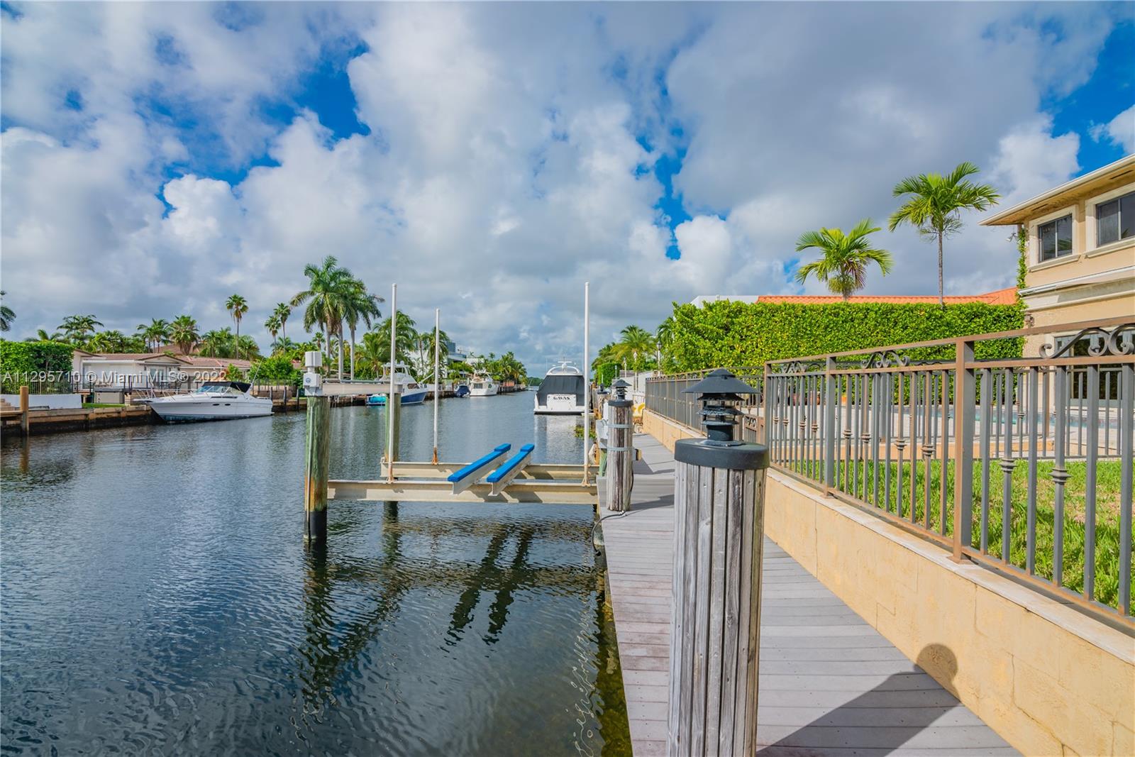 EASTERN SHORES 1ST ADDN - Residential