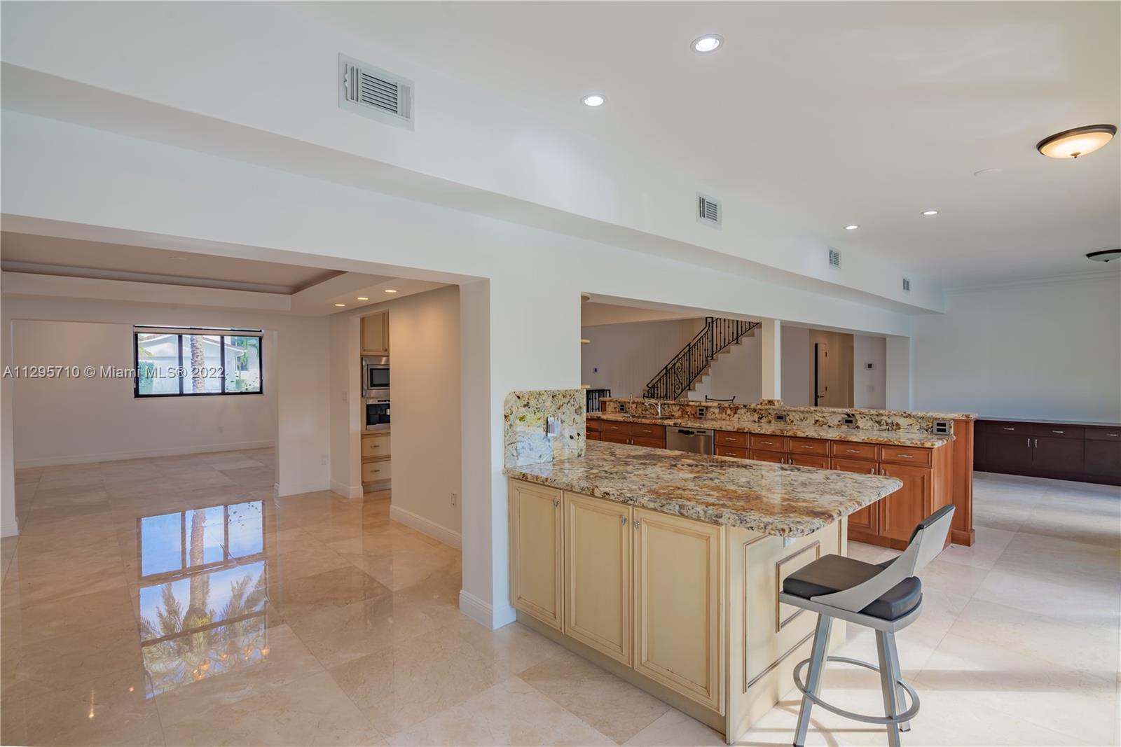 EASTERN SHORES 1ST ADDN - Residential