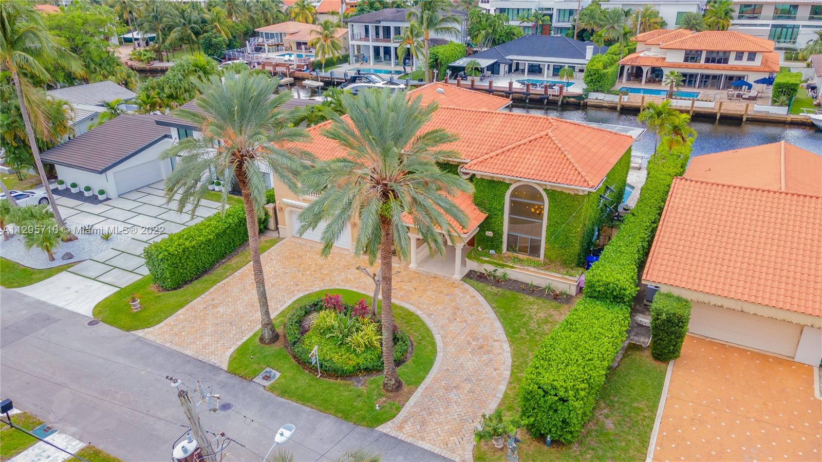 EASTERN SHORES 1ST ADDN - Residential