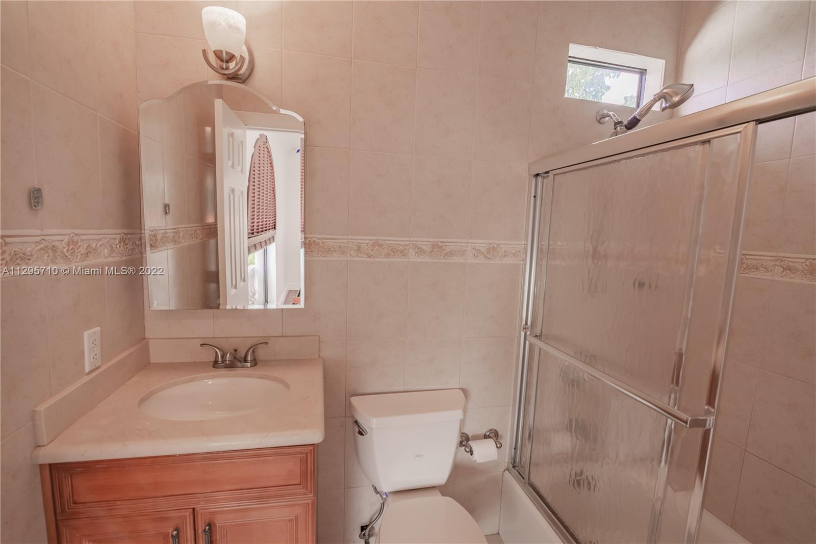 EASTERN SHORES 1ST ADDN - Residential