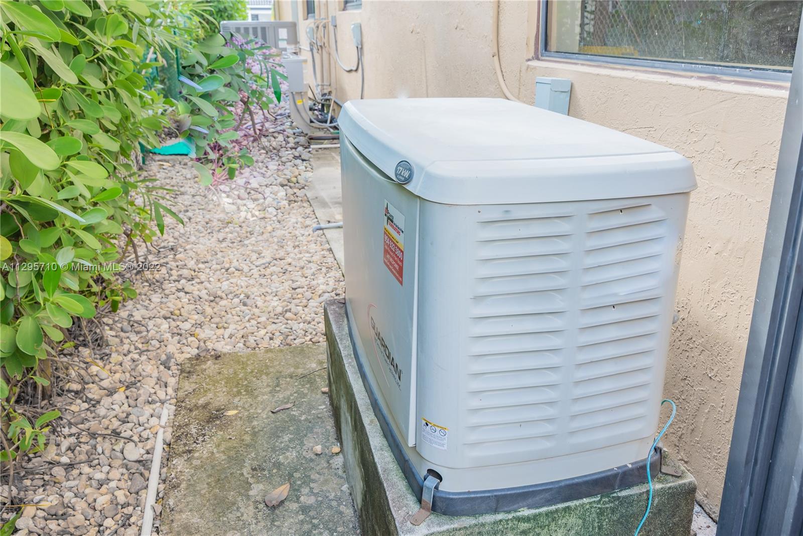 EASTERN SHORES 1ST ADDN - Residential