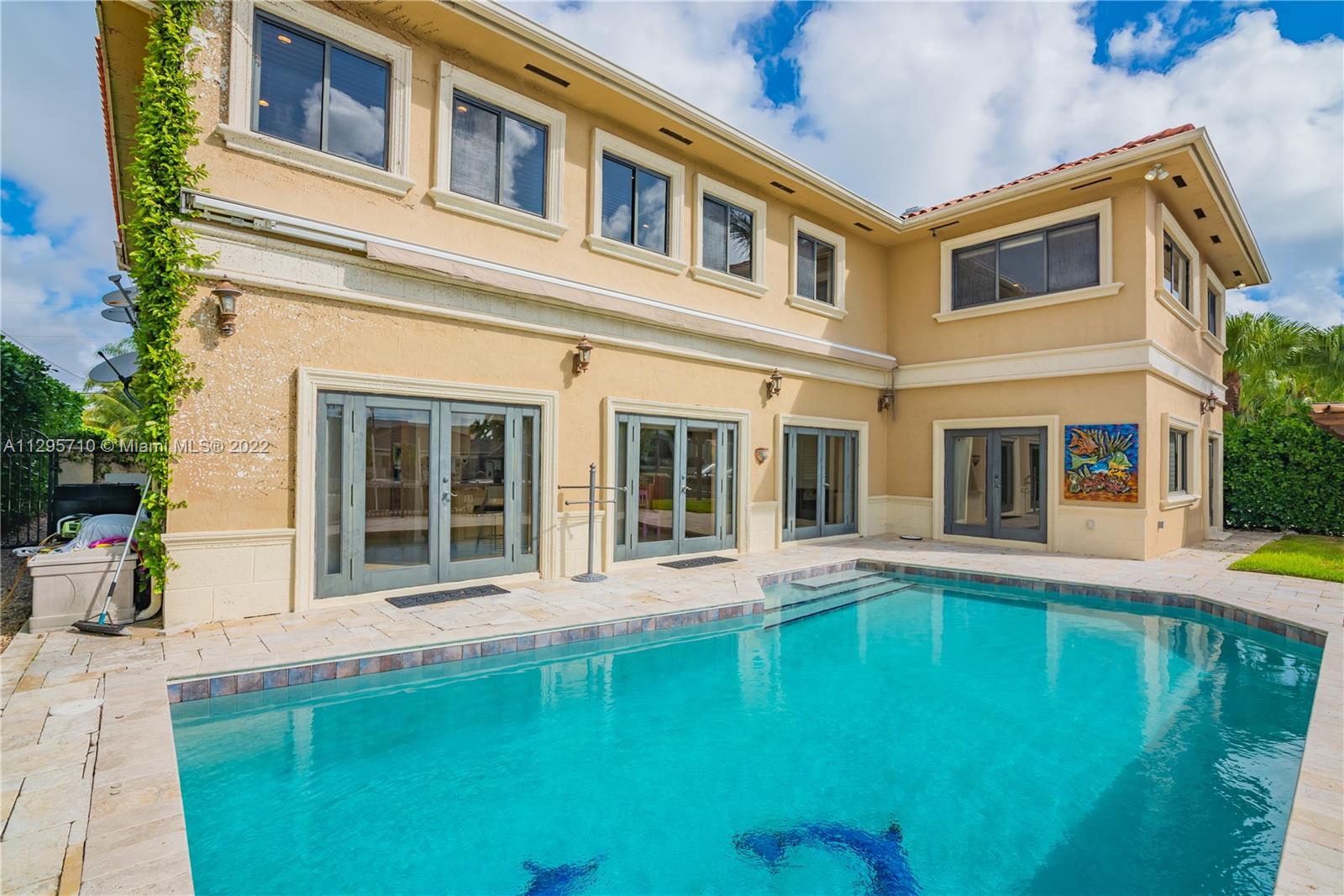 EASTERN SHORES 1ST ADDN - Residential