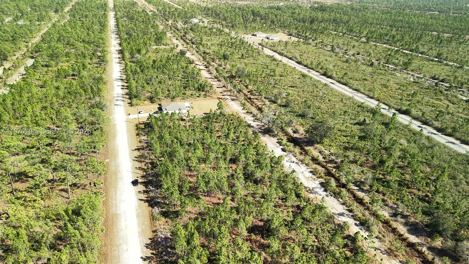 INDIAN LAKE ESTATES - Land