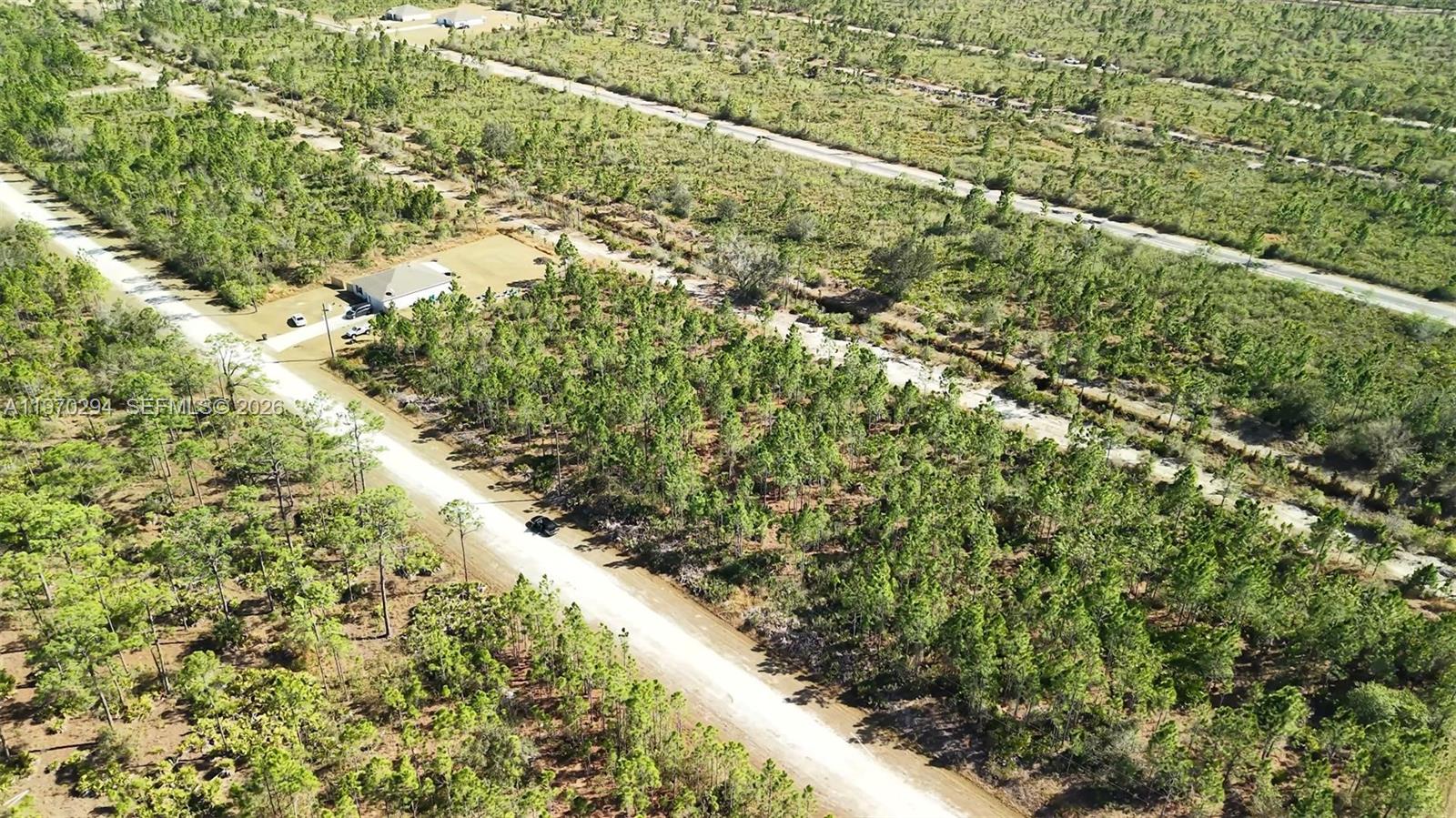 INDIAN LAKE ESTATES - Land