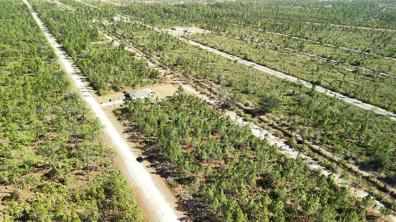 INDIAN LAKE ESTATES - Land