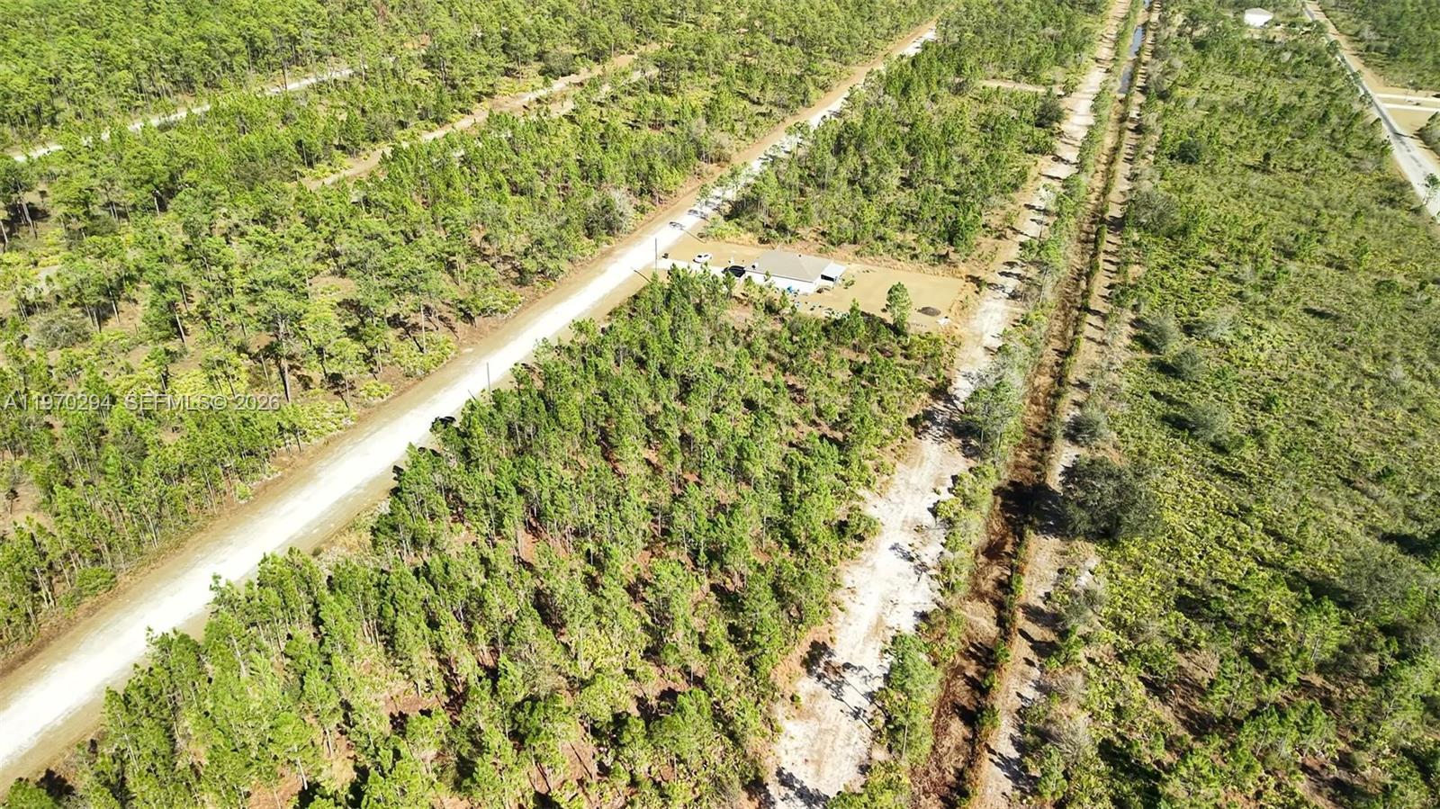 INDIAN LAKE ESTATES - Land