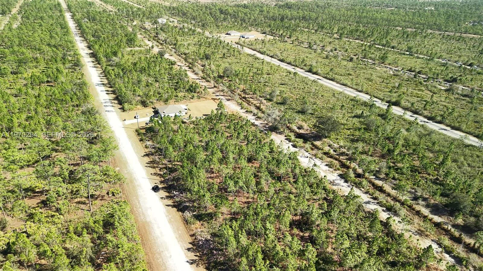 INDIAN LAKE ESTATES - Land