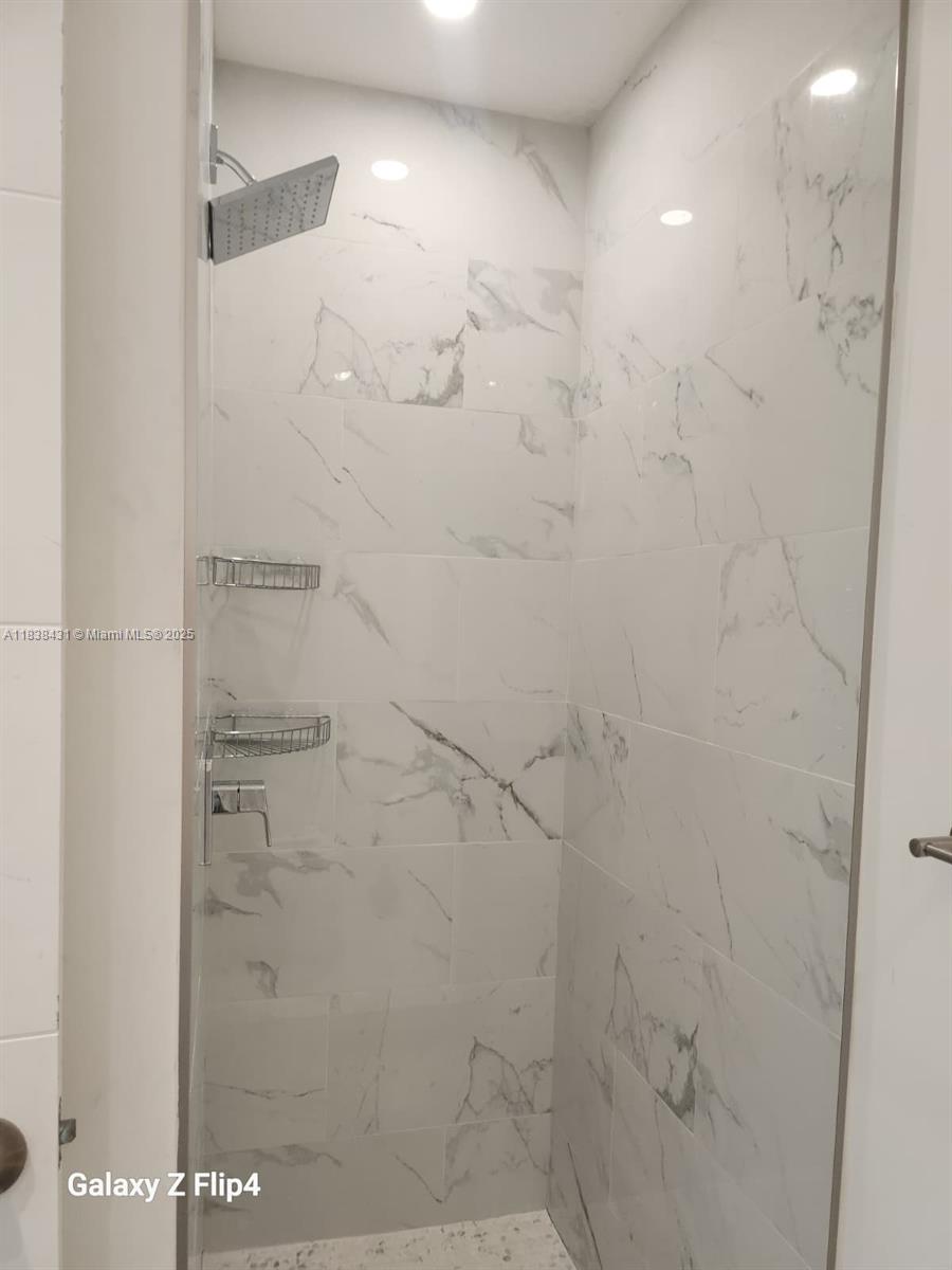 SUNSET VILLAS PHASE II CO - Residential