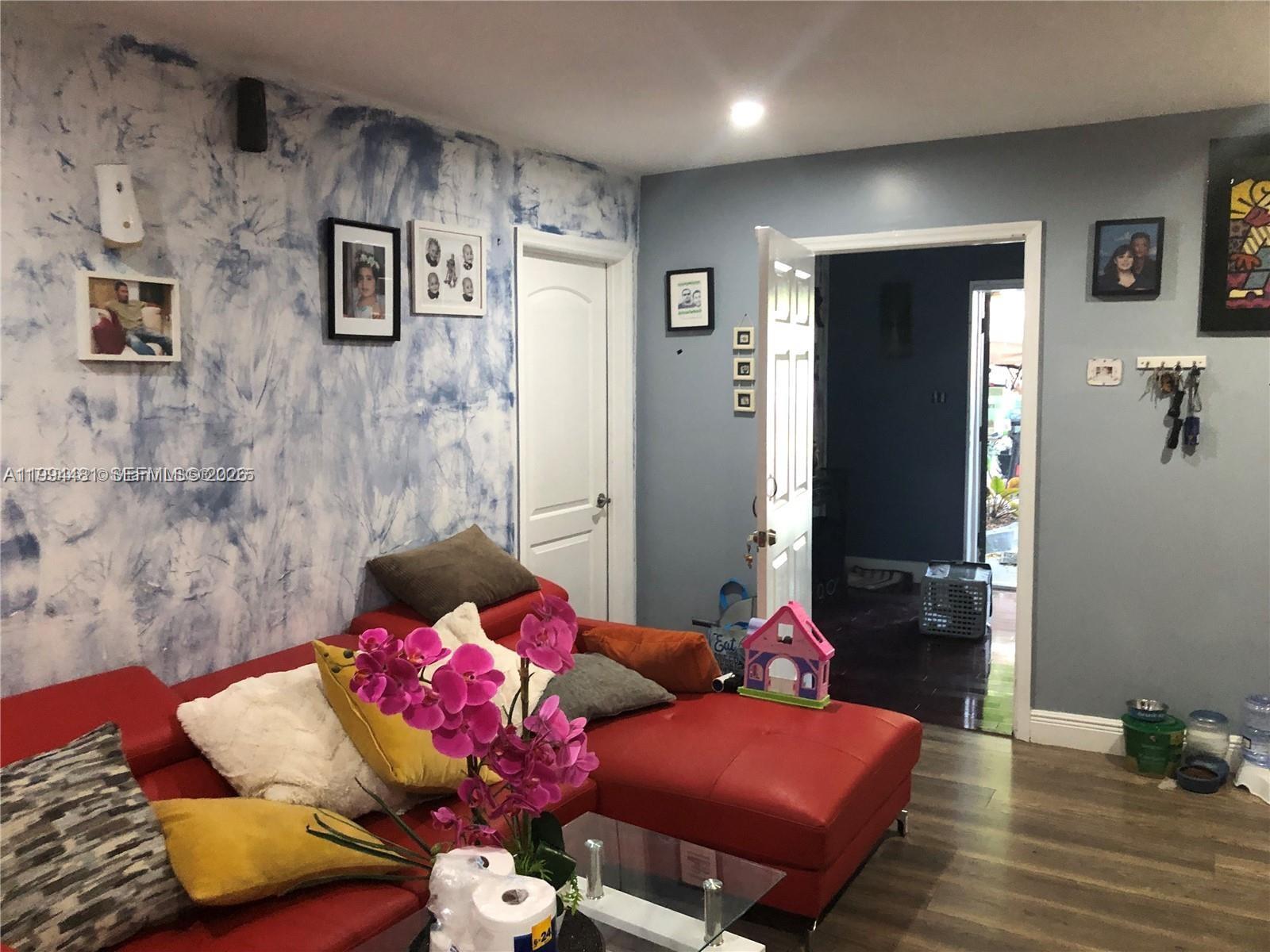 CORAL WAY SEC C - Residential