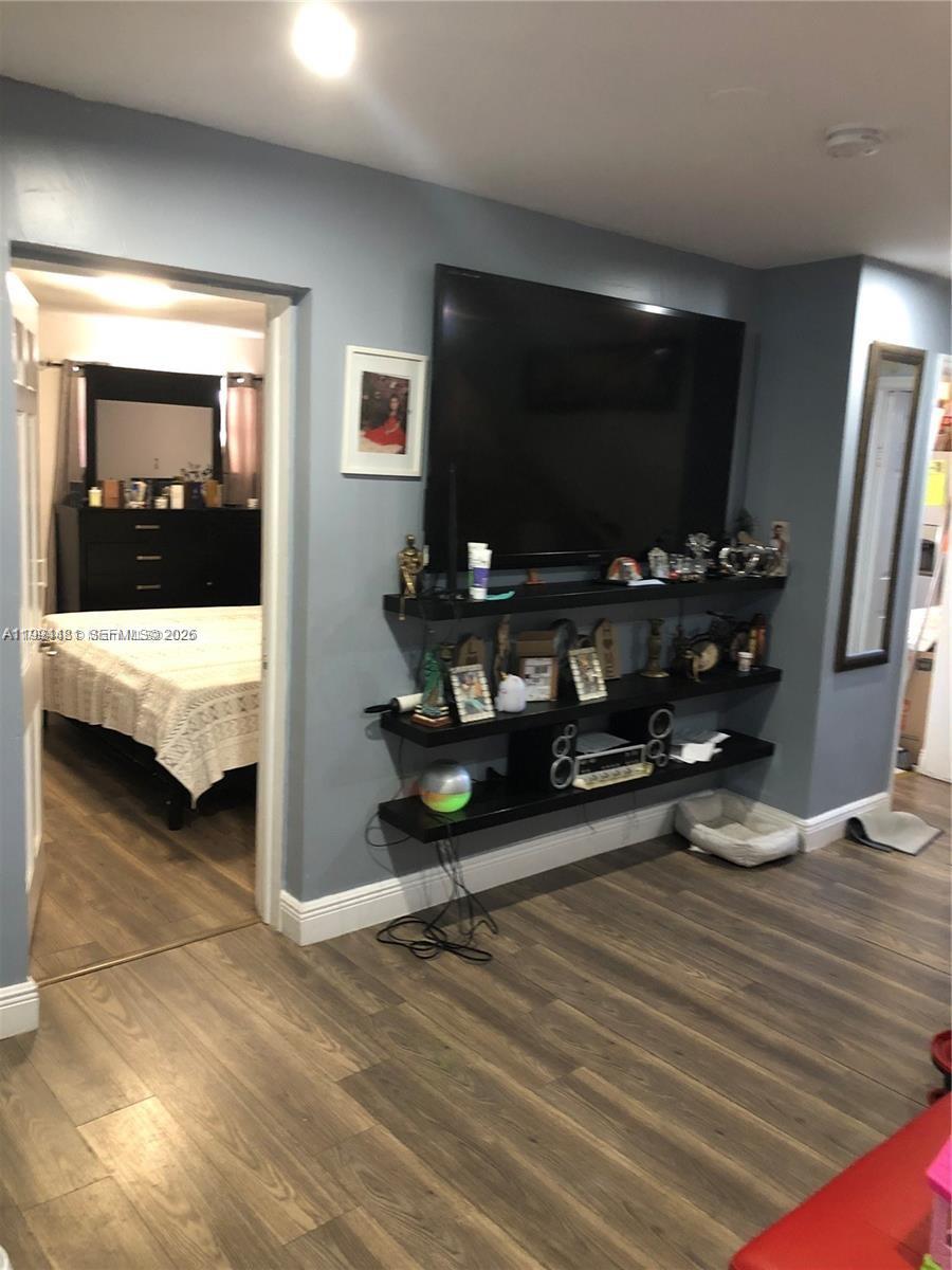 CORAL WAY SEC C - Residential