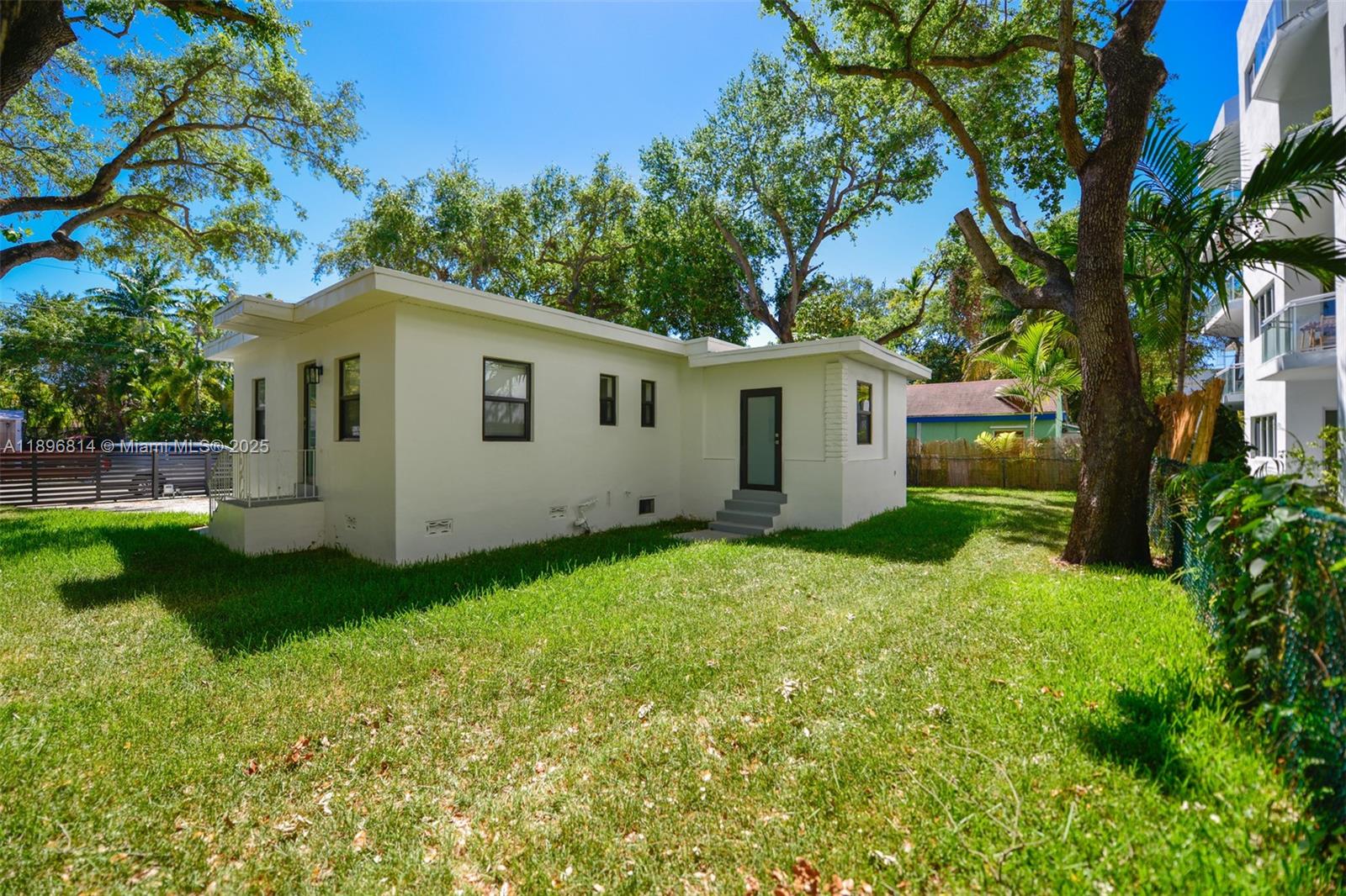 KNIGHTS ADD LEMON CITY - Residential Lease