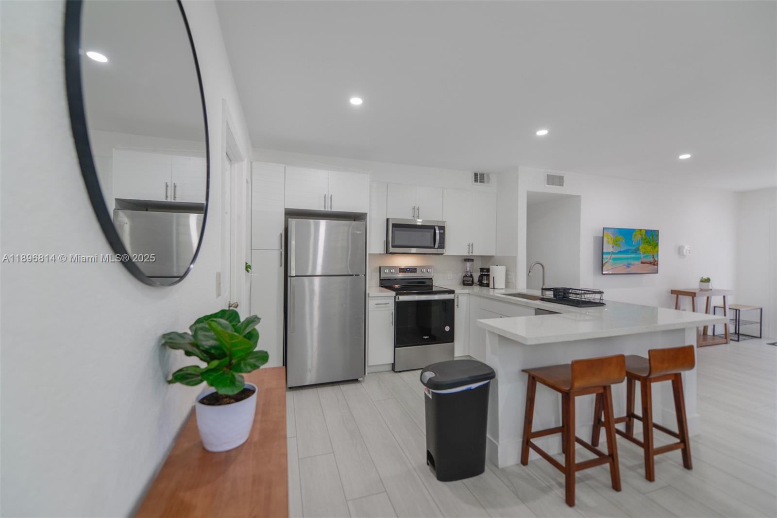 KNIGHTS ADD LEMON CITY - Residential Lease