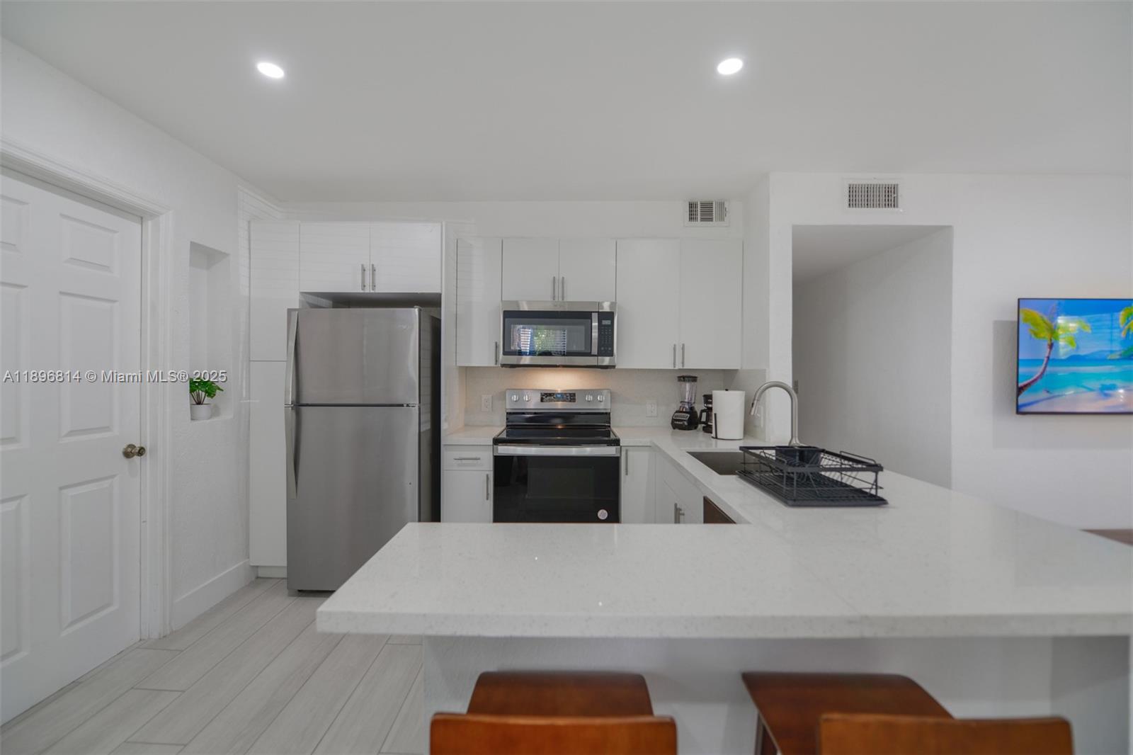 KNIGHTS ADD LEMON CITY - Residential Lease